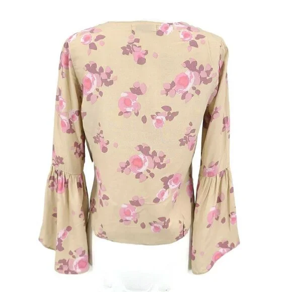 New Flynn Skye Knot Your Business Top Womens XS Pink Dreams Floral Bell Sleeves - Picture 3 of 6
